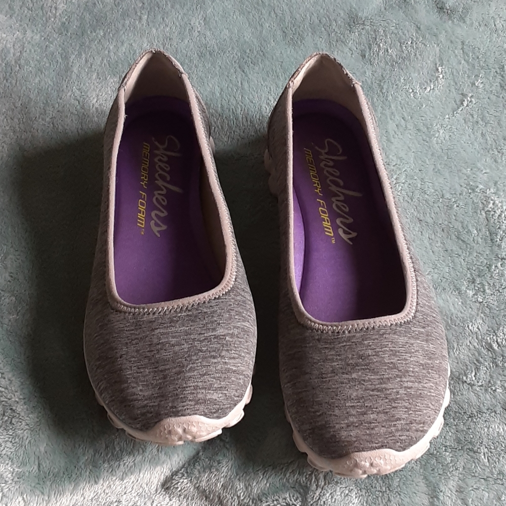Sketchers memory foam size 8.5